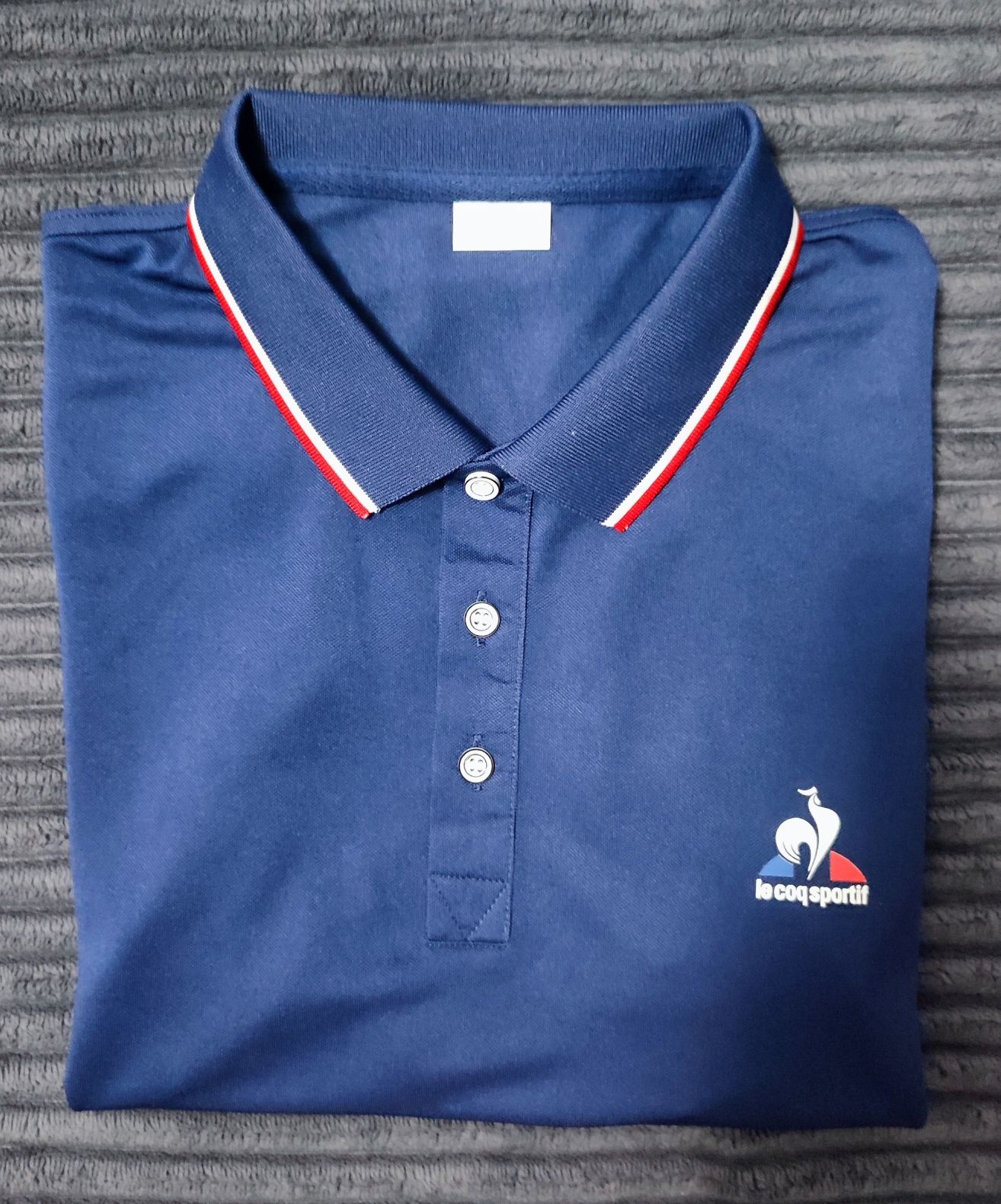 Tricou Le Coq Sportif Bucuresti Sectorul 2 • OLX.ro