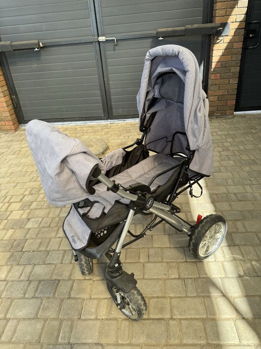 Коляска детская в хорошем состоянии