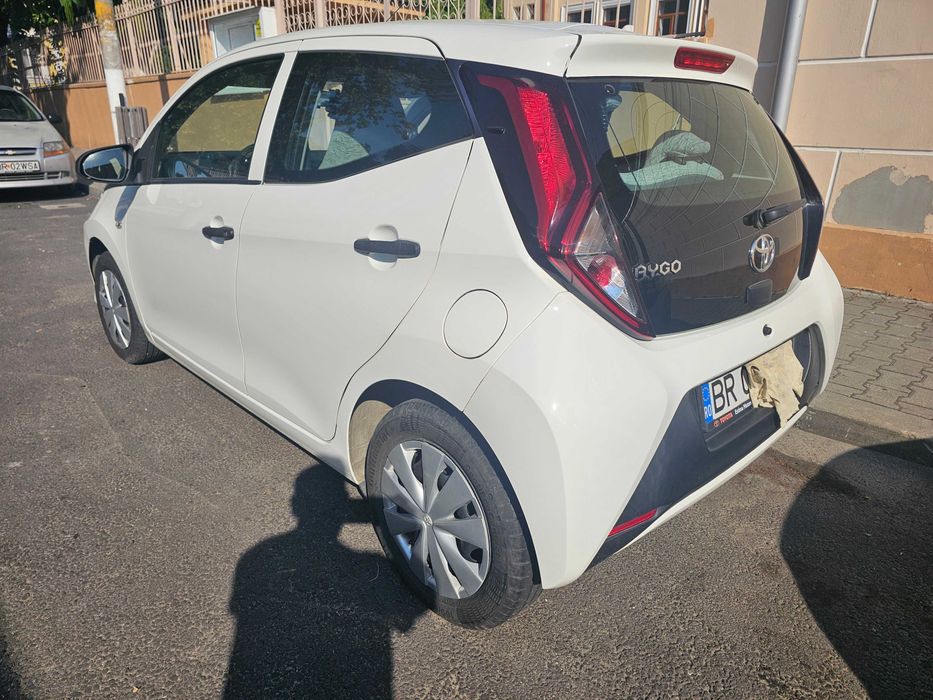 Vand Toyota Aygo din 2019