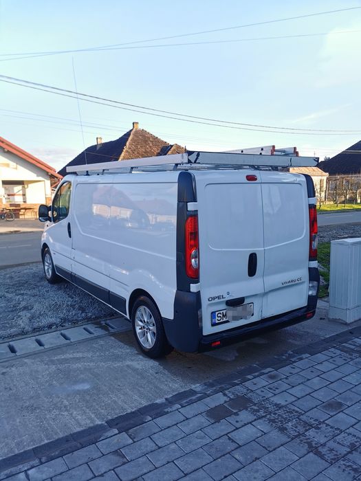 Opel Vivaro 2011