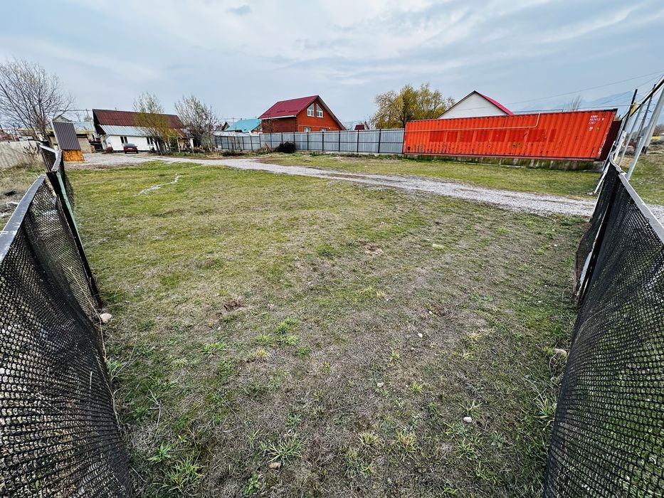 Продается участок 7,5 соток, делимый