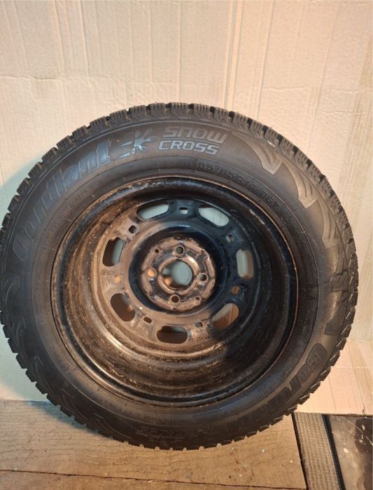 Резина 185/65/14. Зима.