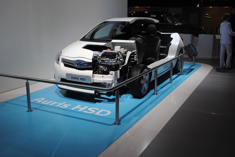 Toyota Auris (E15), 2010-2013 PIESE AUTO