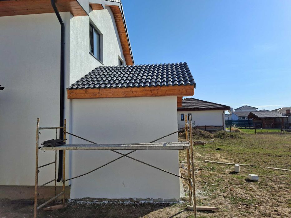 Casă nouă P+M în Mărtinești – 4 camere, terasă acoperită, 444 mp teren