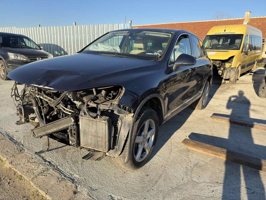 VW Touareg 3.0tdi 240hp CASA 2014 на части
