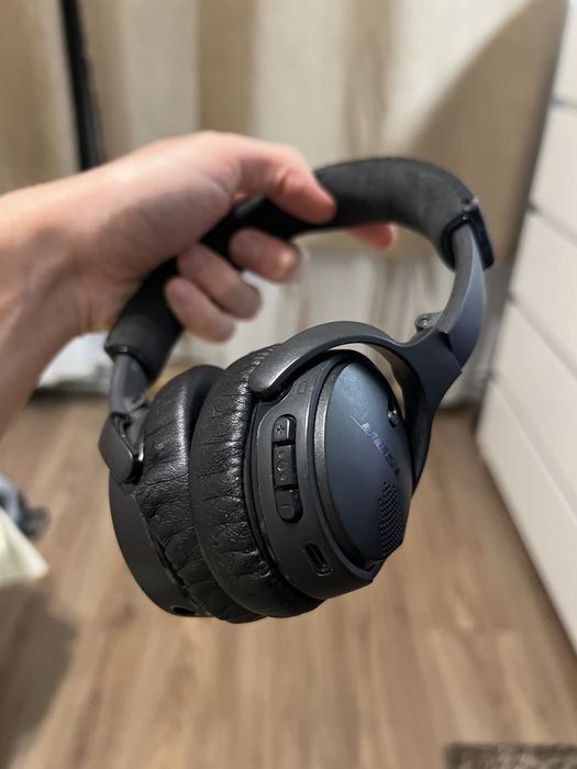 Bose QC 35 Noise cancelling headphones