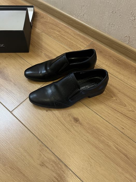 Продам туфли мужские