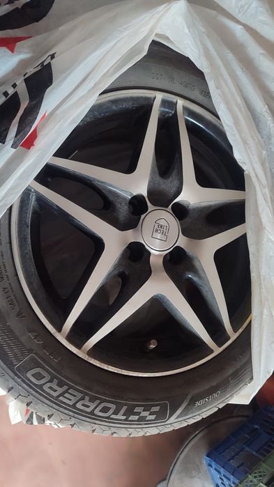 Продам диски + резина