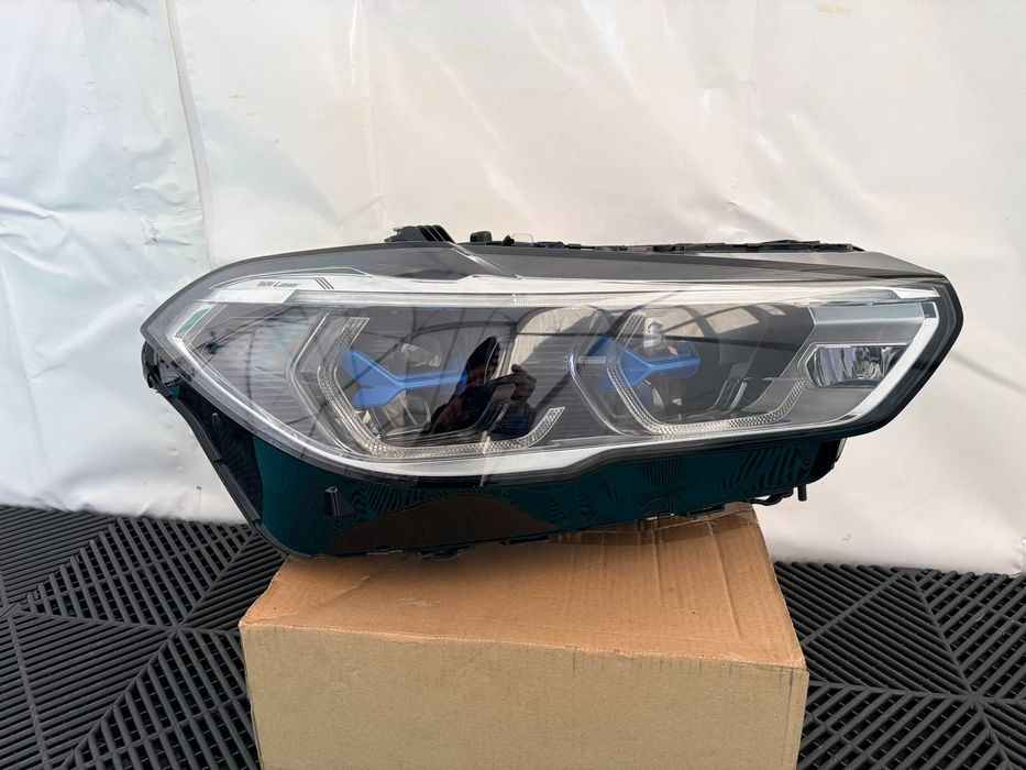 Far dreapta Bmw X6 G06 X5 G05 laser 2019-2022 impecabil original