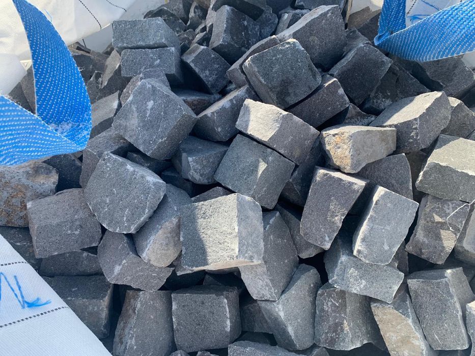 Bordura si piatra cubica direct la producatori