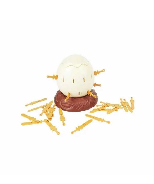 Настольная игра " Меч и куриное яйцо"