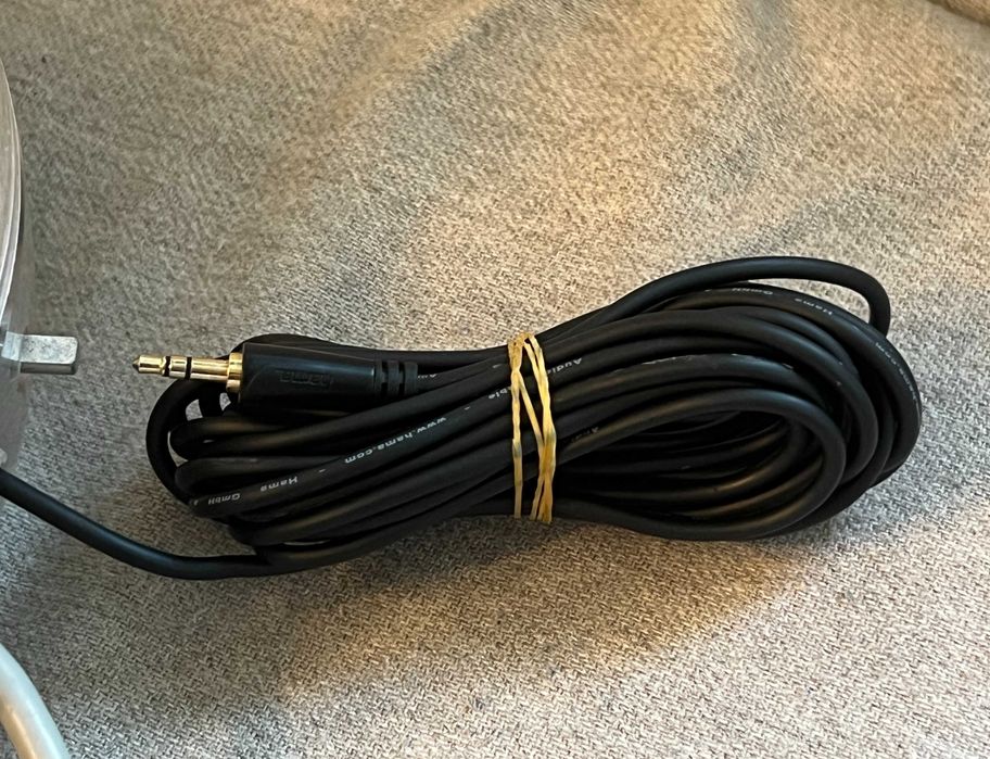 Subwoofer Harman Kardon SoundSticks II transparent defect