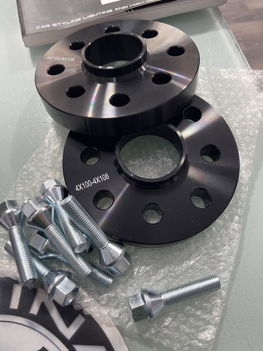 Set 2 distantieri 2o mm Bmw E30 4x100x108 57.1