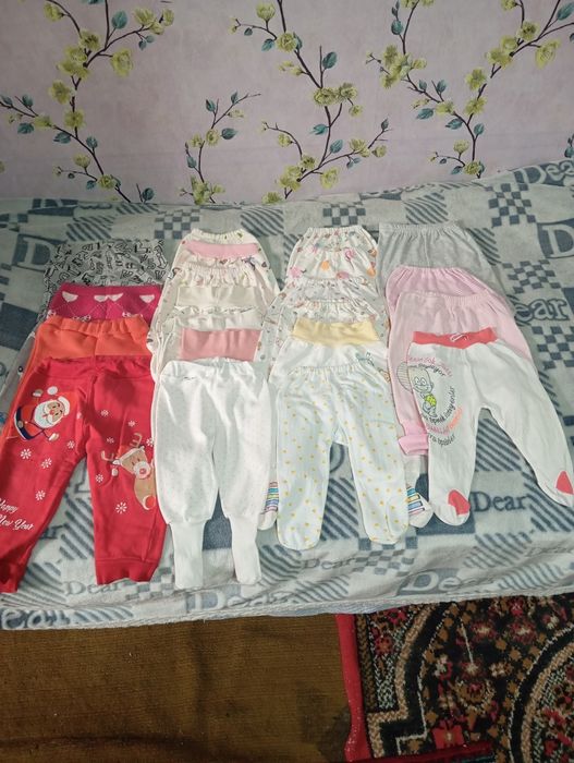 Ползунки для новорожденных