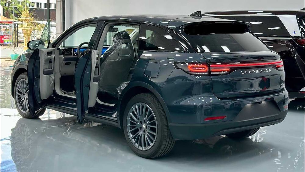 Leapmotor C 11 permium 640 naxt va nasiya