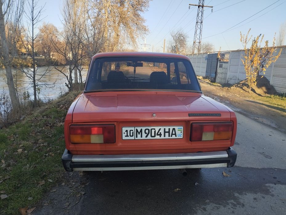 Продаётся ваз 2105.бензин.