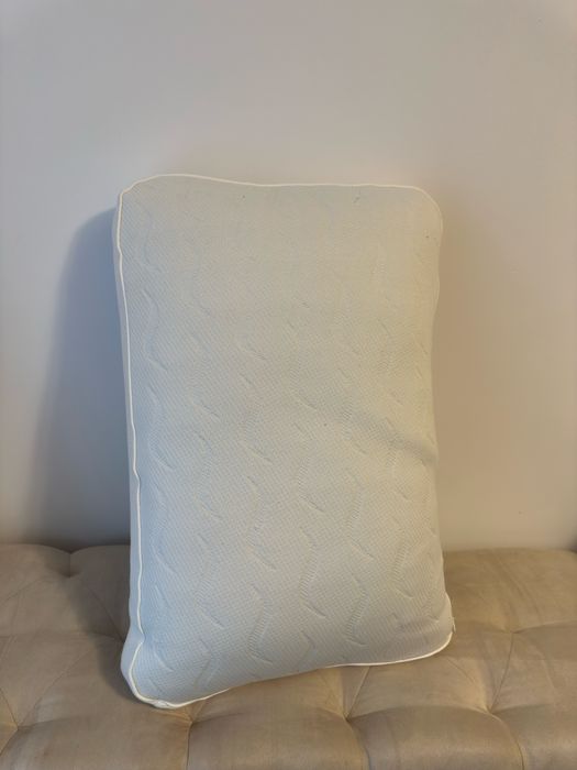 Perna wellpur spuma cu memorie aproape noua