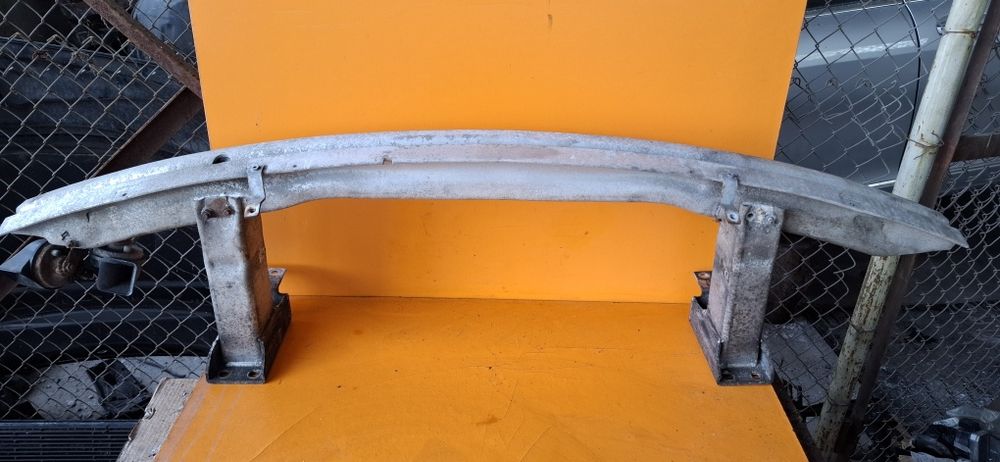 Предна греда под броня BMW X3 E83 3439780-04 усилвател предна броня 3 Series SAV