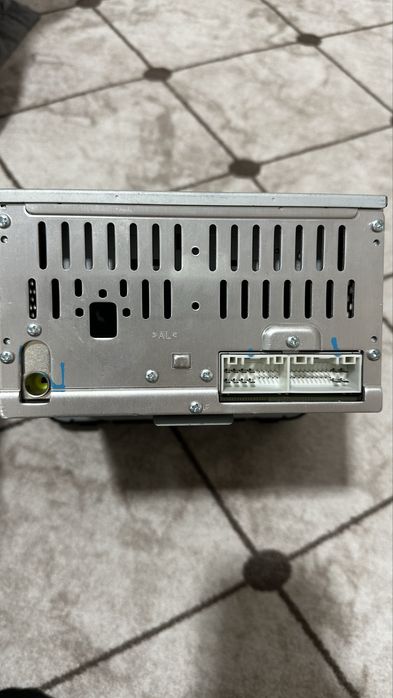 Продам магнитофон оригрнал