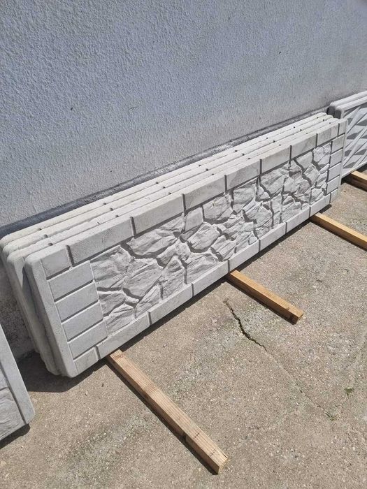 Gard din placi de beton