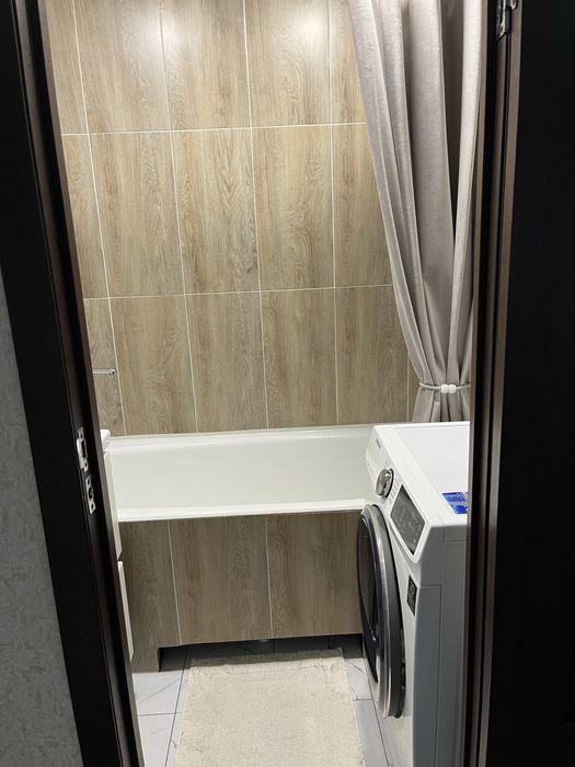 Продам 3- комнатную квартиру