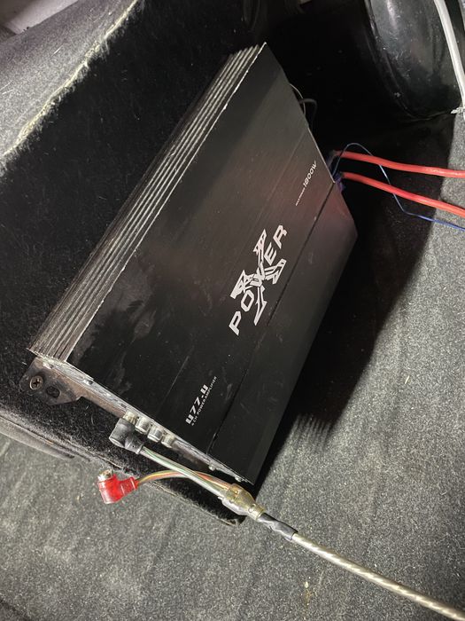 Сабвуфер с усилителем