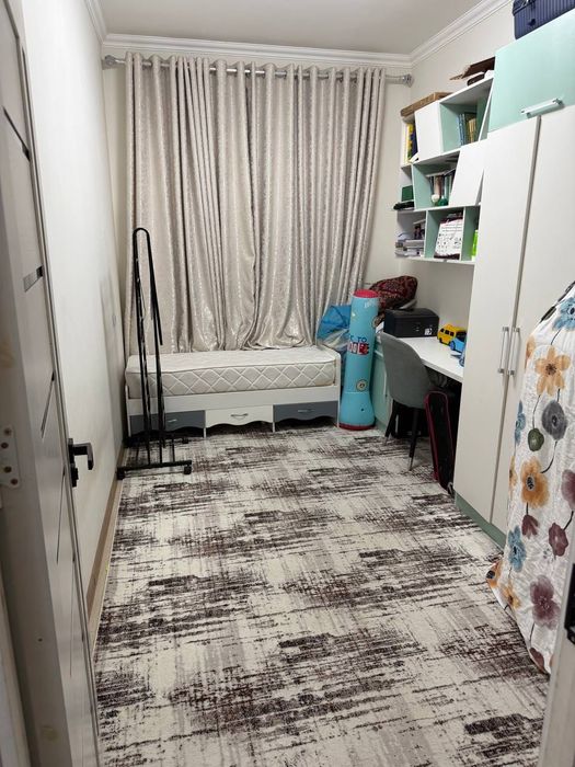 3 xonali Kvartira Srochno sotiladi