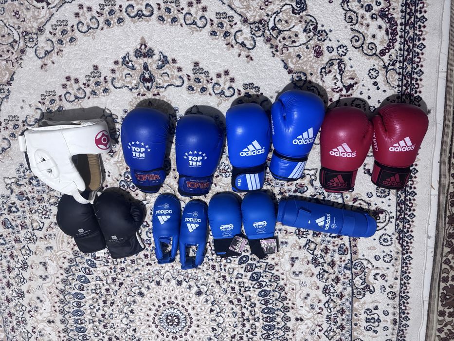 Боксёрские перчатки за всё 16 000.