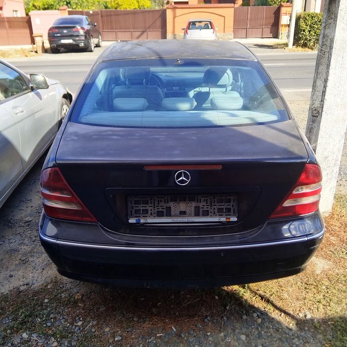 Bara spate Mercedes C-Class w203 an 2001-2007