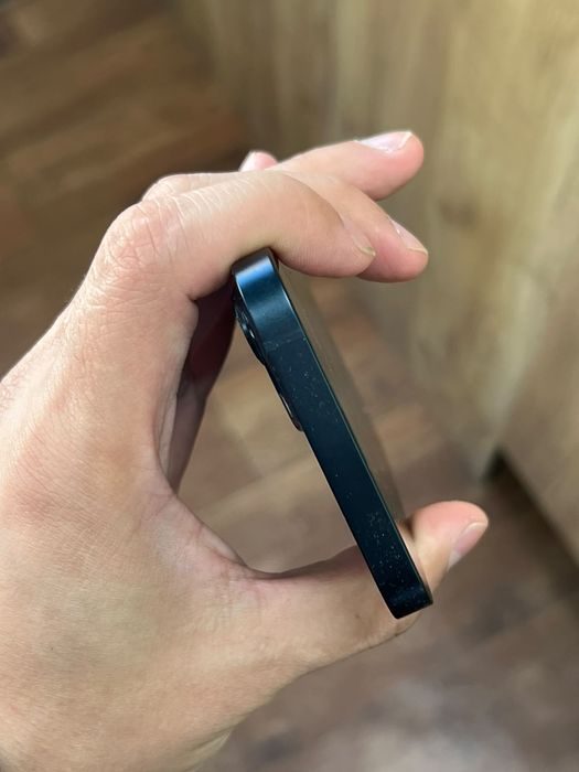iPhone 13 128GB памяти