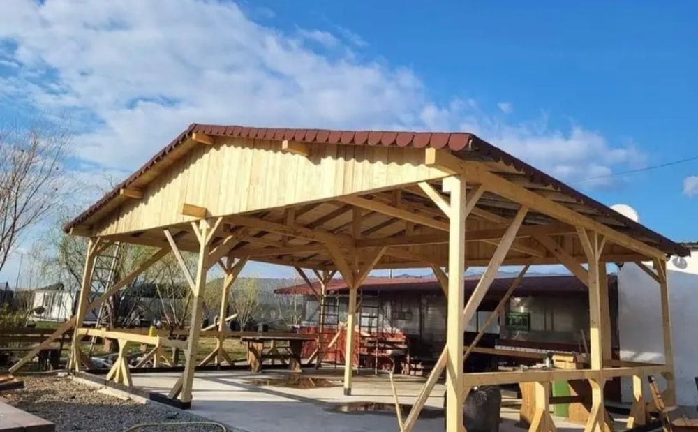 Vând foișoare garaje terase magazii