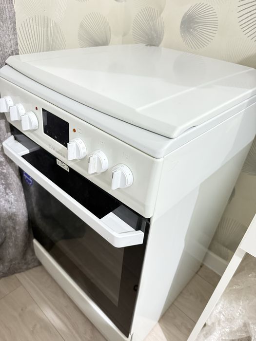 Электрическая плита