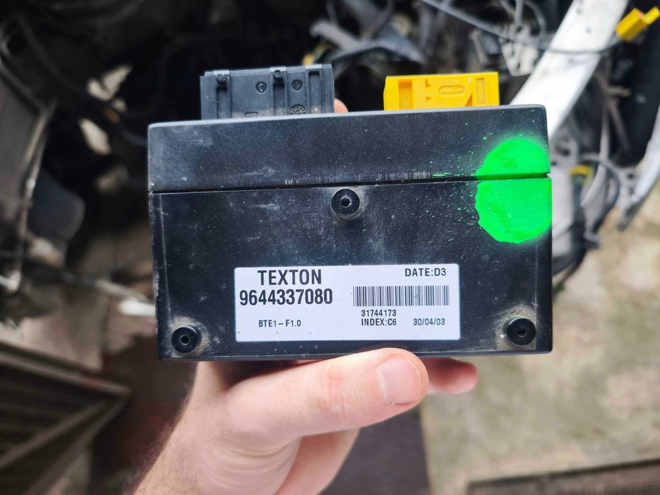 Peugeot 206 CC на части