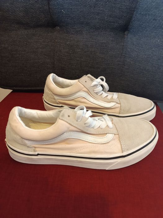 Дамски кецове Vans
