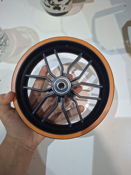 Roata kukirin g 2 max  ! Nouă