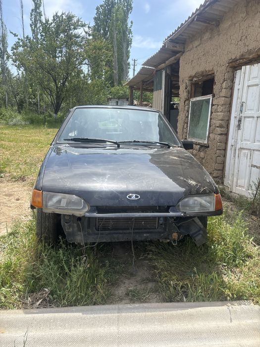 Ваз 2115.        .