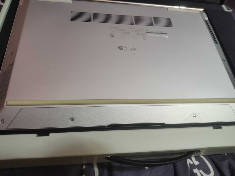 Asus Zenbook 14" (16/1TB)