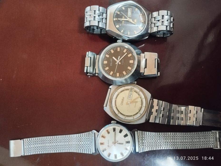 sovetskiy soatlar barligi  isteda tur sagat soat