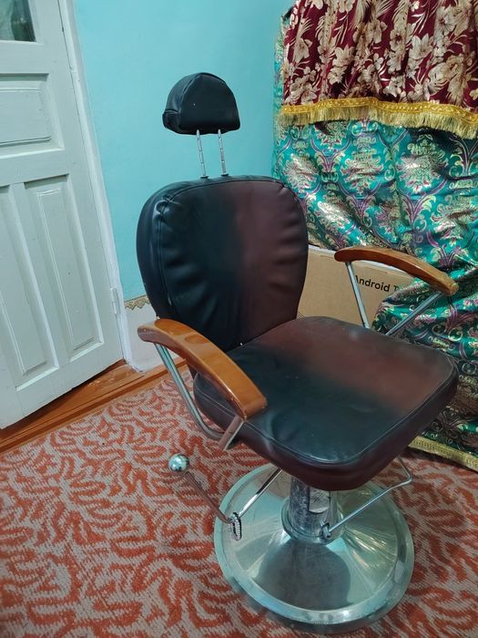 Salon kreslosi tezda sotiladi