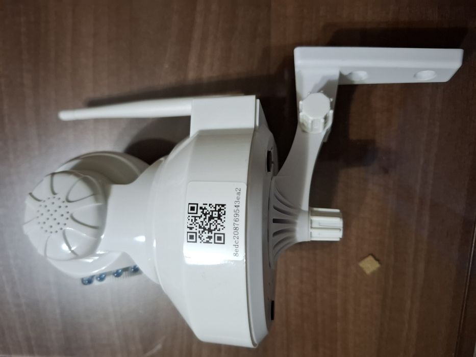 Camera supraveghere HD tip dome, cu IP și WiFi, 2 Mb