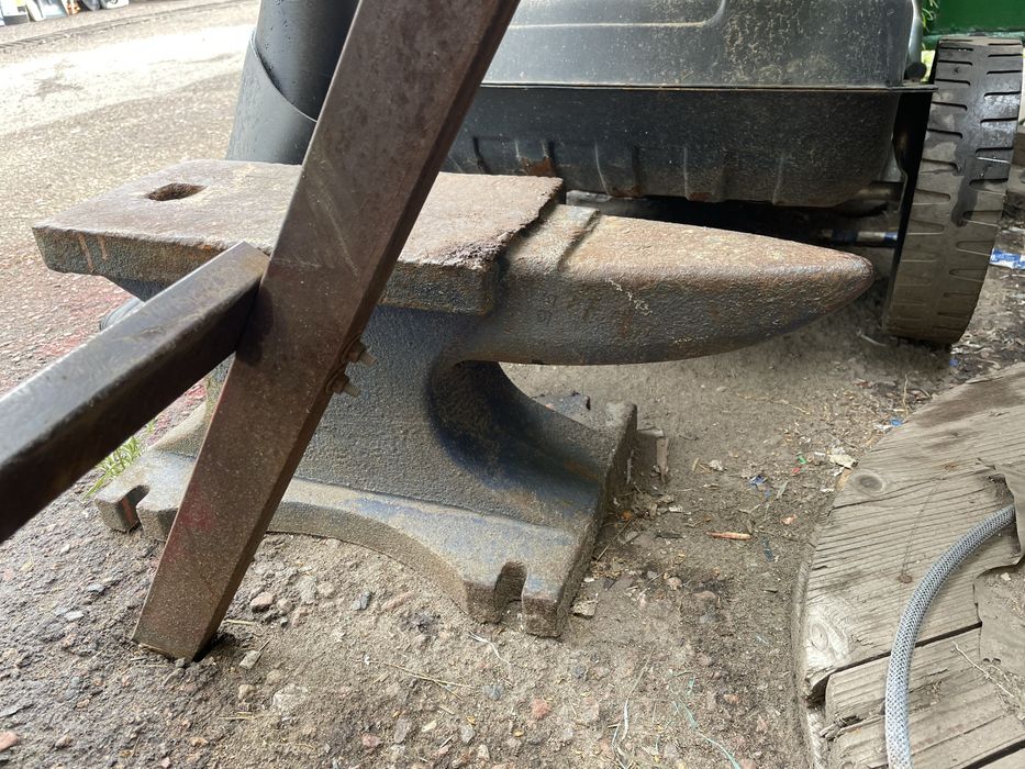 Наковальня