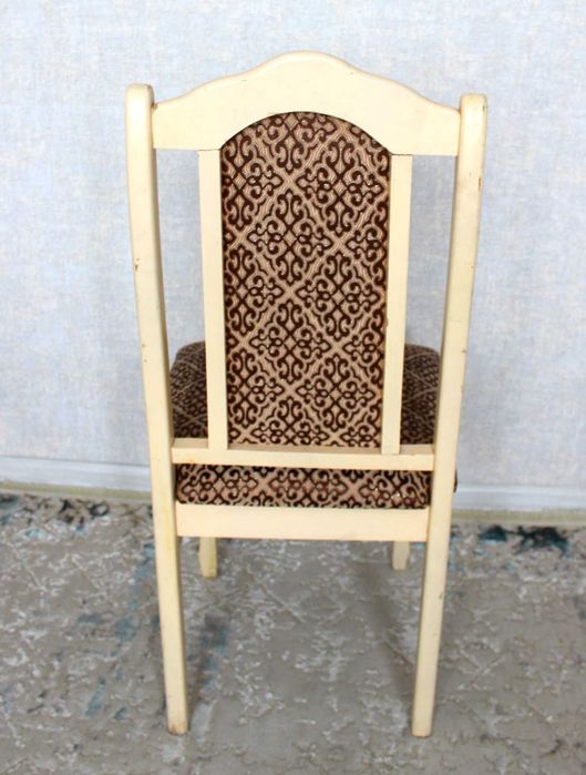 Продам два мягких стула