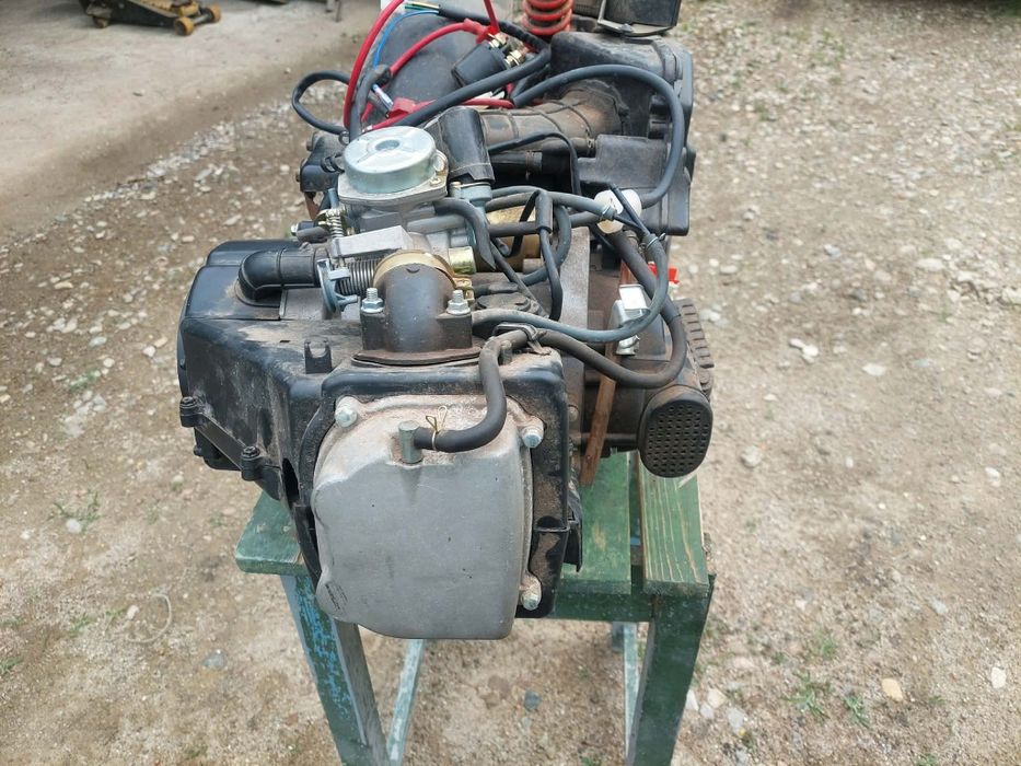 Scuter 125 cm  motor nou
