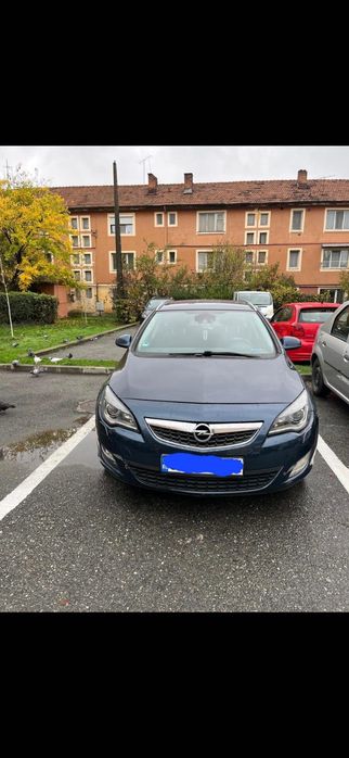 Opel Astra j sports tourer