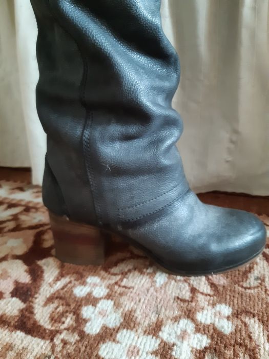 Демисезонные  сапоги