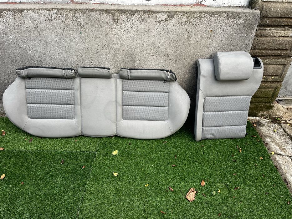 Салон за Škoda Octavia 2 – предни и задни седалки, 200 лв