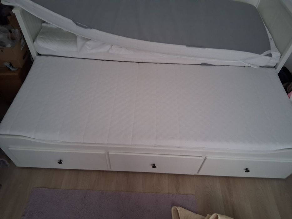 Vand 4 saltele spuma de la ikea