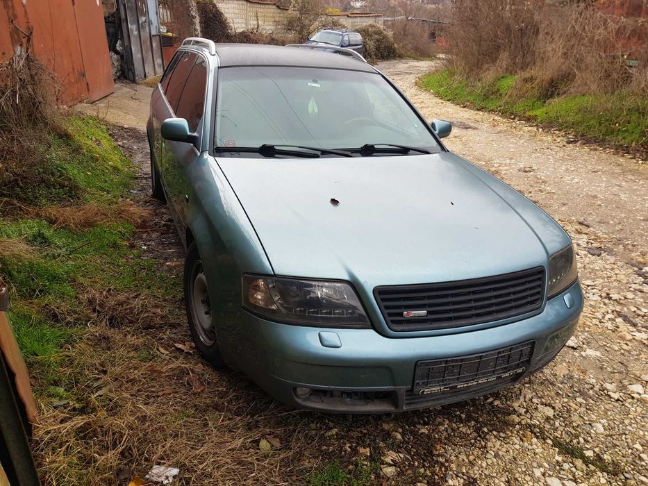 Ауди А6 2.5тди куатро на части