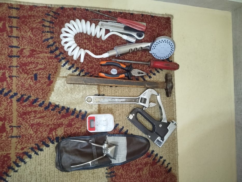 Продаются инструменты