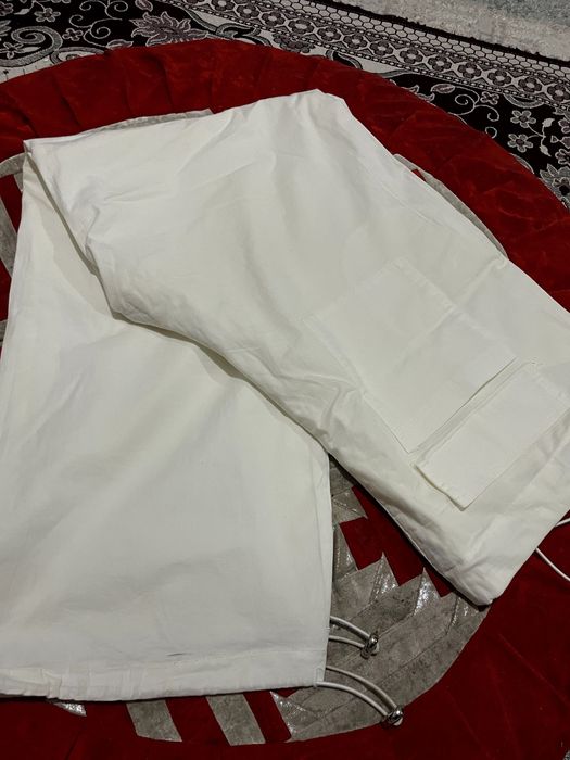 Белые парашюты    .